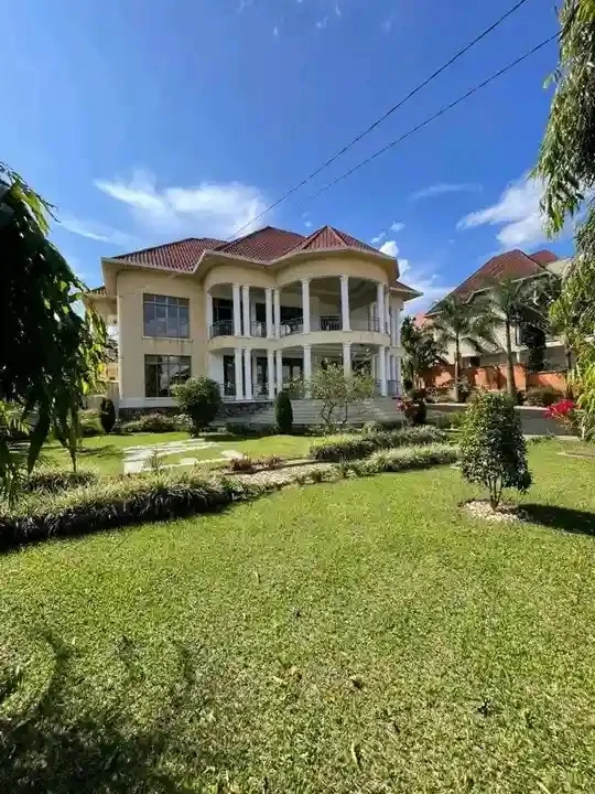 8-Bedroom House in Kimironko, Gasabo for Sale