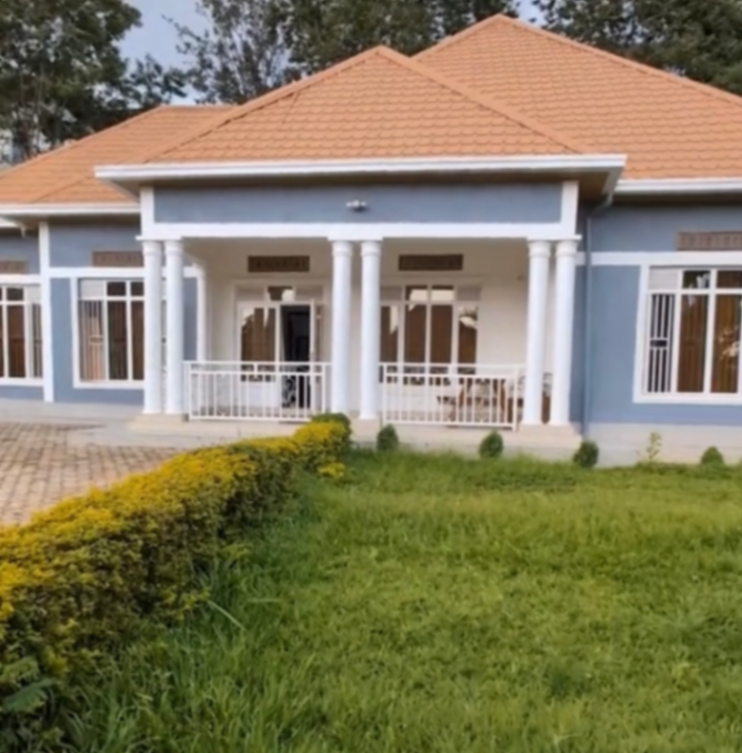 4-Bedroom House in Kimihurura, Gasabo for Sale