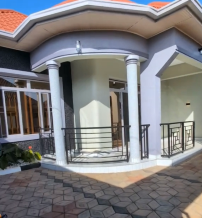 4-Bedroom House in Kanombe, Kicukiro for Sale