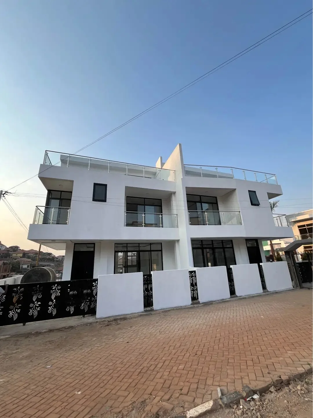 8-Bedroom House in Kibagabaga, Gasabo for Sale