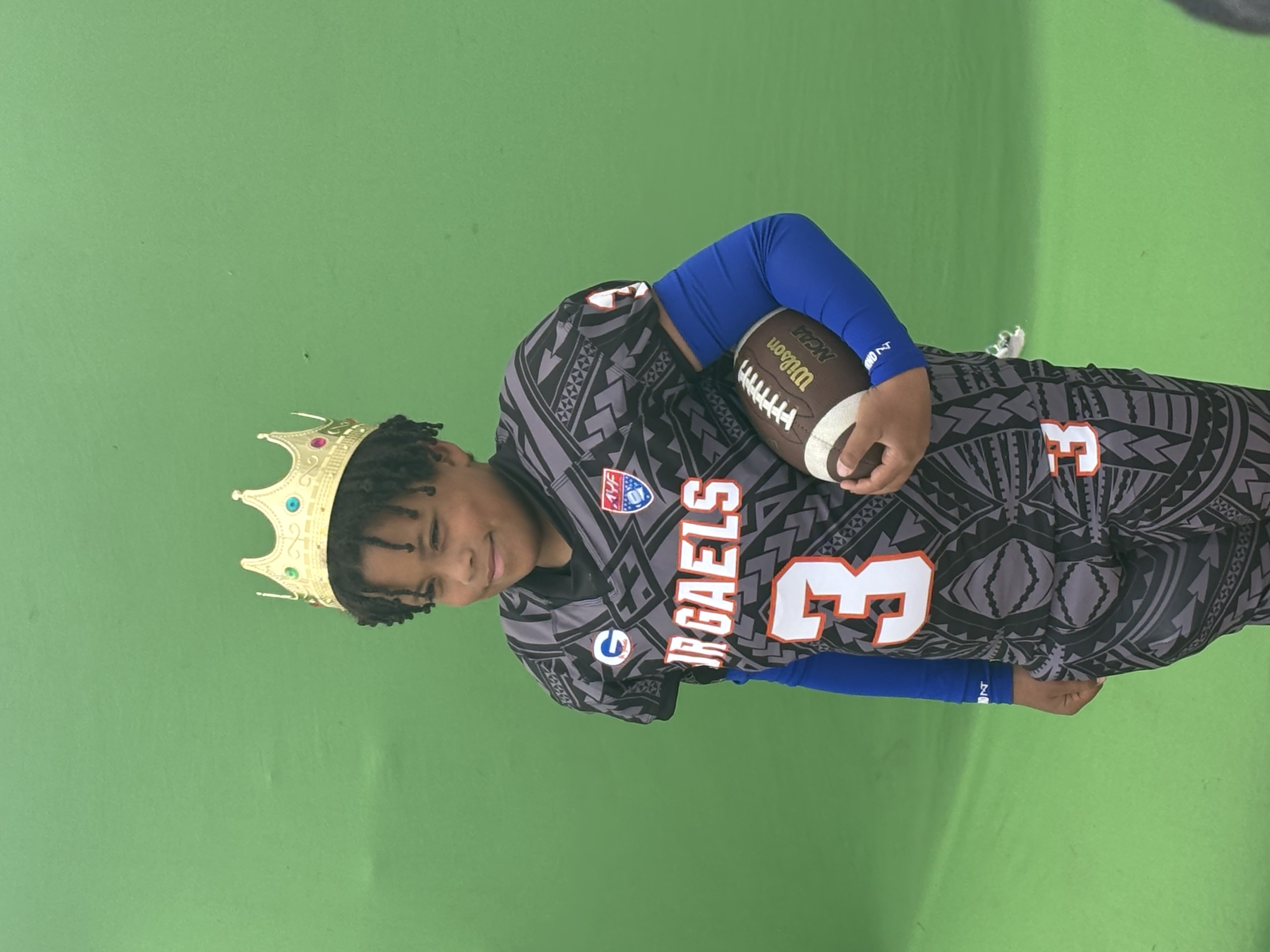 Ivan Ivan Tertiary Action Photo