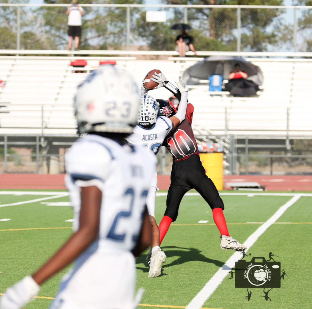 Jayms Jayms Primary Action Photo