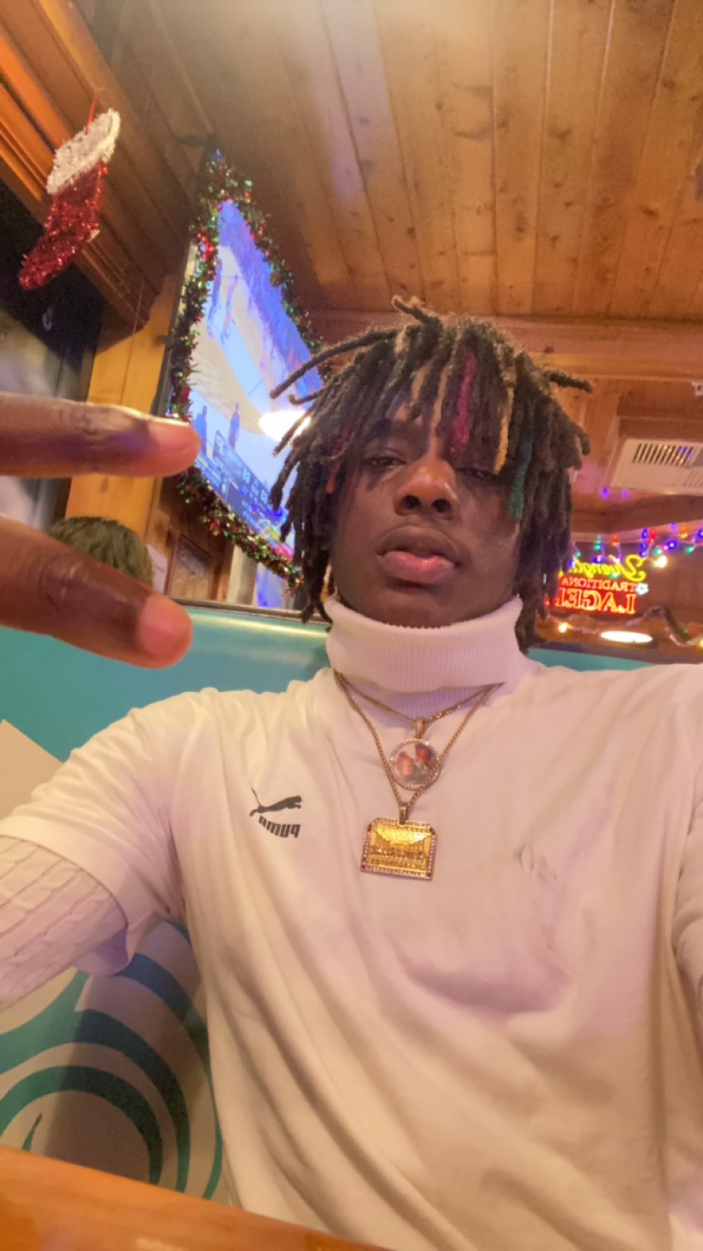 Luvinson Luvinson Primary Action Photo