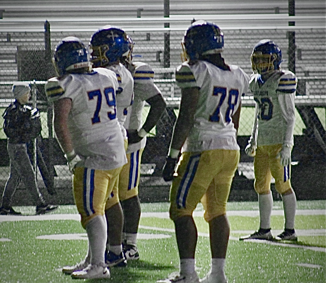 Sincere Sincere Secondary Action Photo