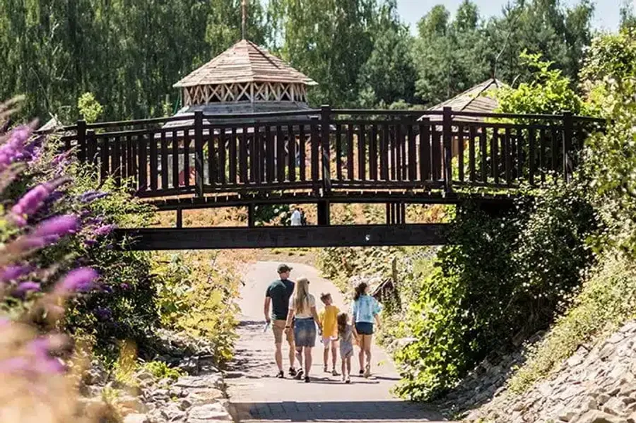 Sekcja Restauracje i kawiarnie