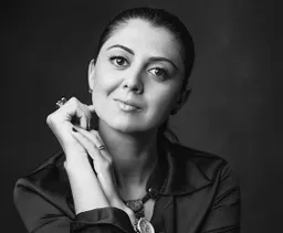 Mary Efendi — author photo