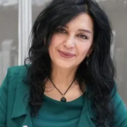 Nazan Bekiroğlu — author photo