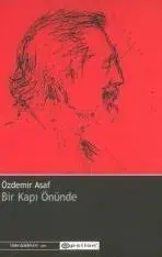 Bir Kapı Önünde