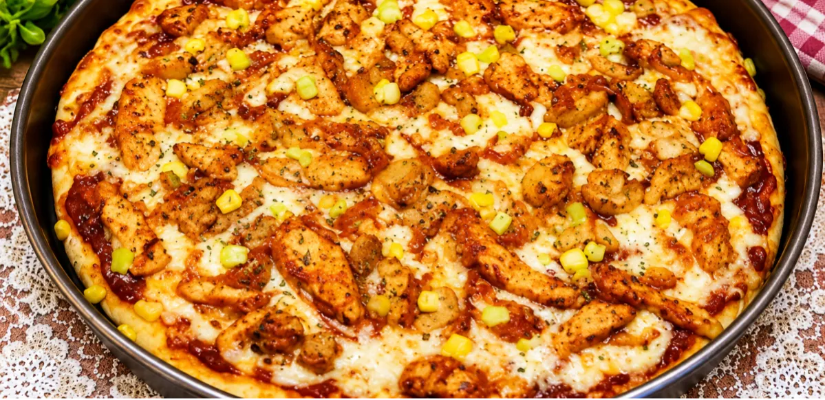 بيتزا الدجاج بصوص الباربكيو