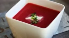 شوربة الشمندر (البنجر)