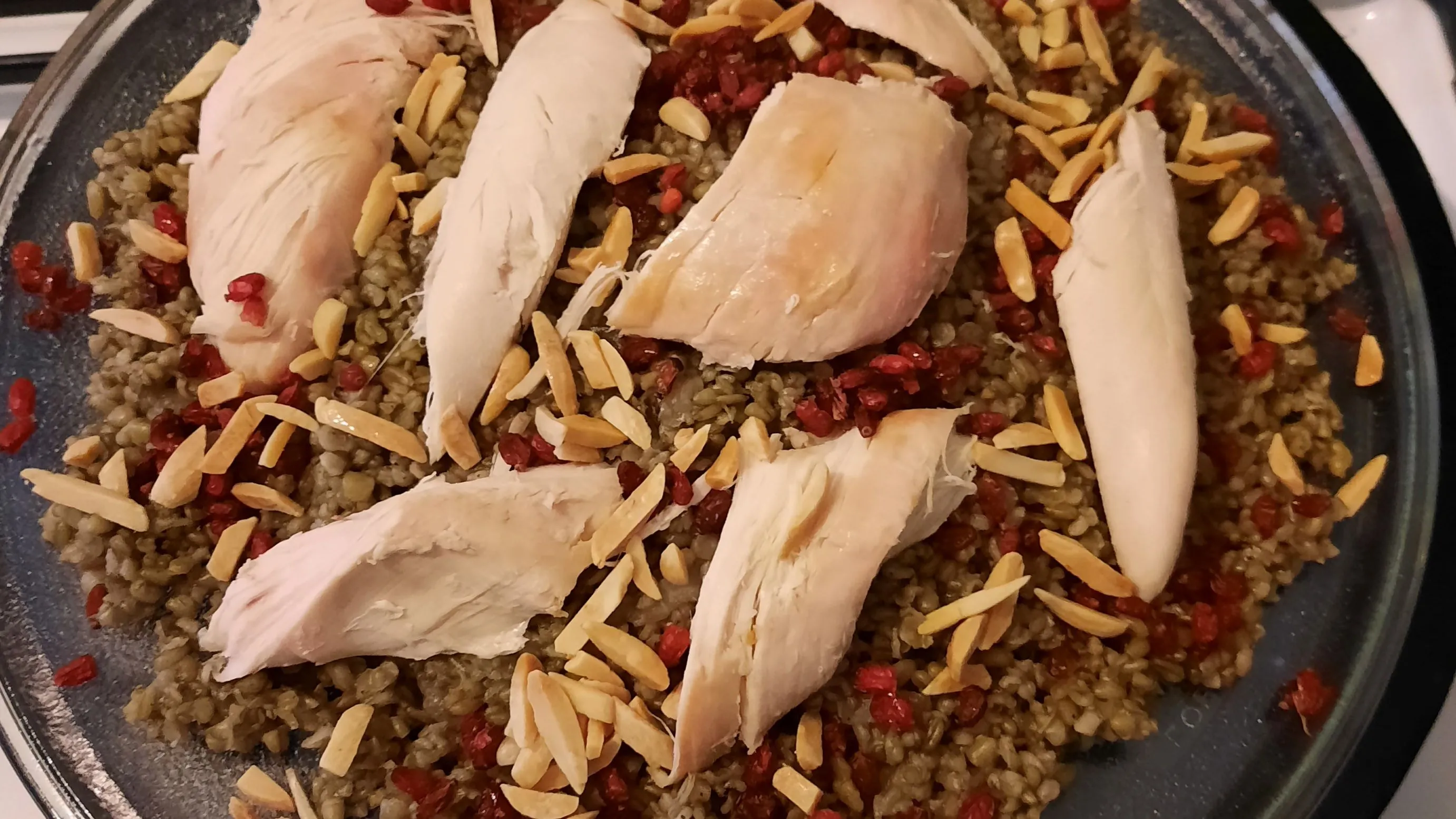 الفريكة بالدجاج