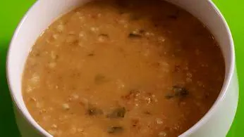 شوربة العدس والبرغل