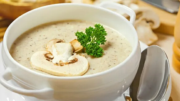شوربة الفطر