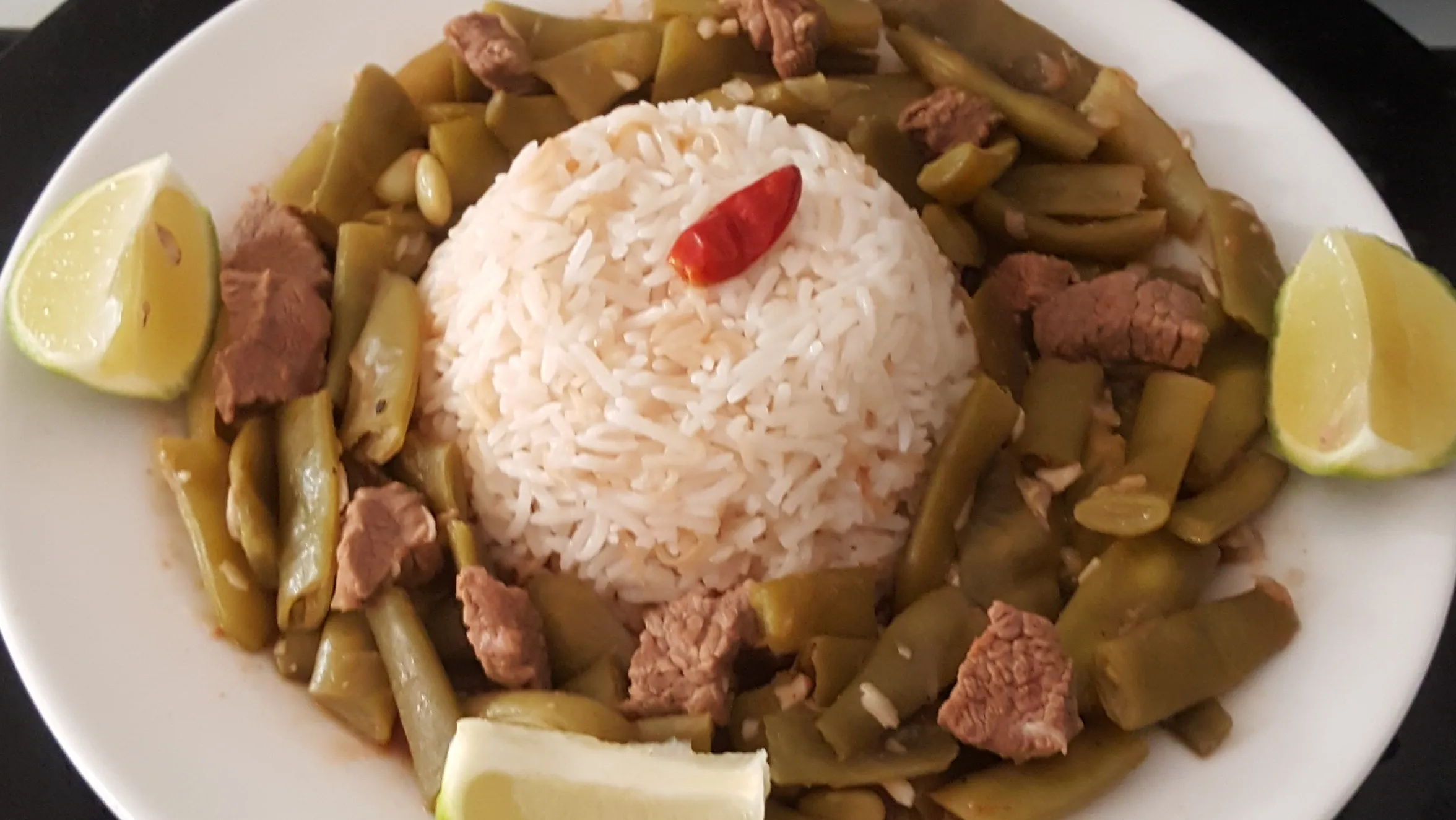 يخنة اللوبيا باللحمة