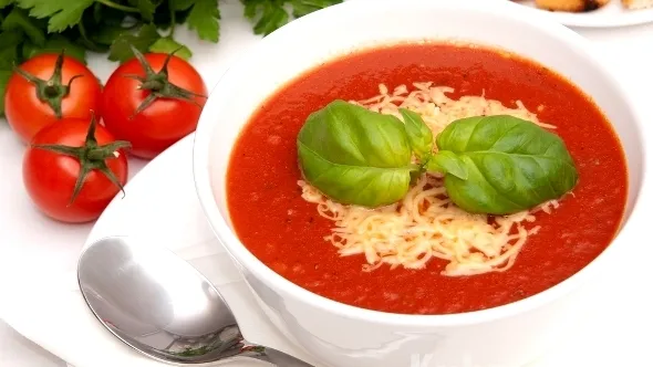 شوربة الطماطم