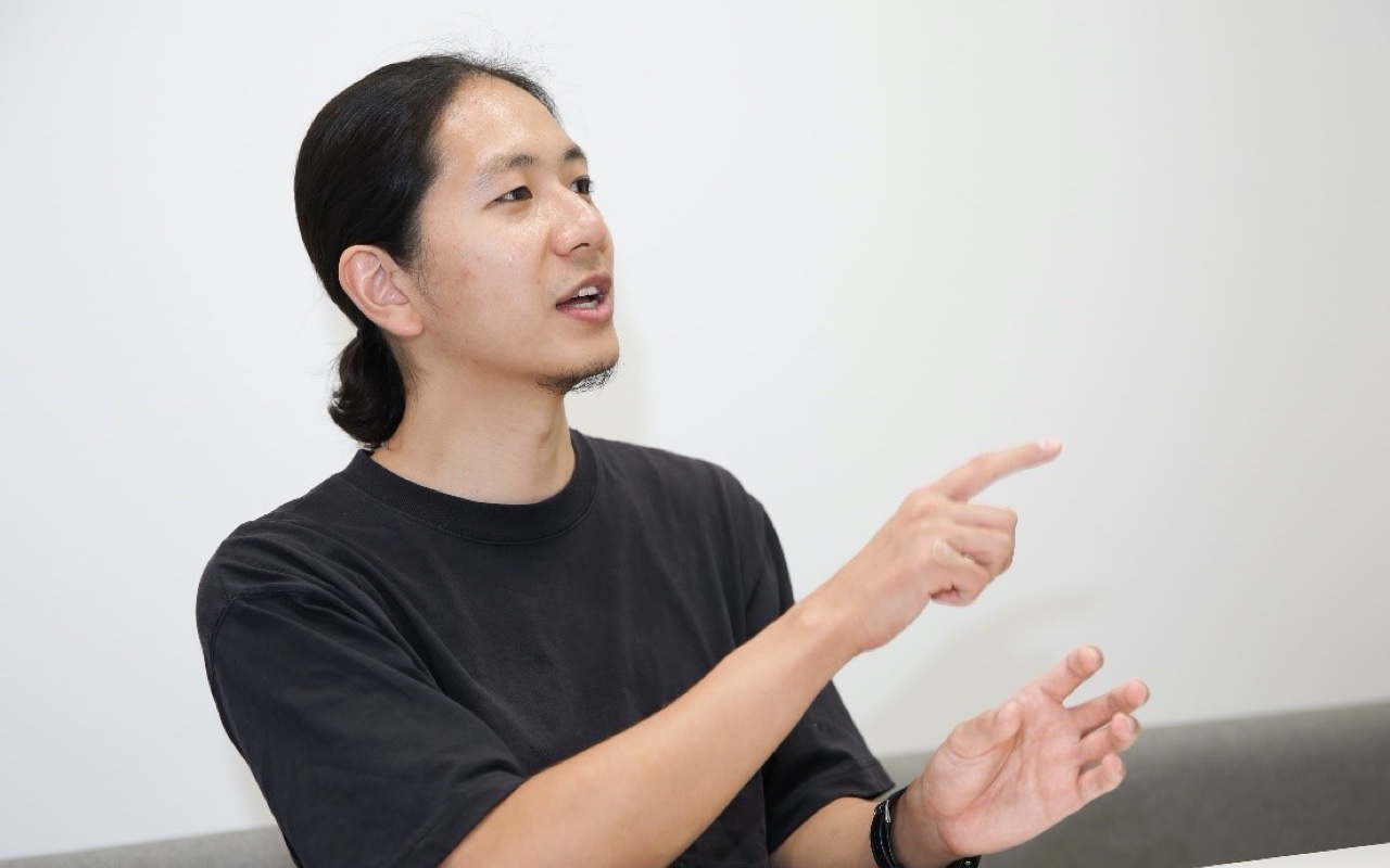 河西遼さんの仕事風景2