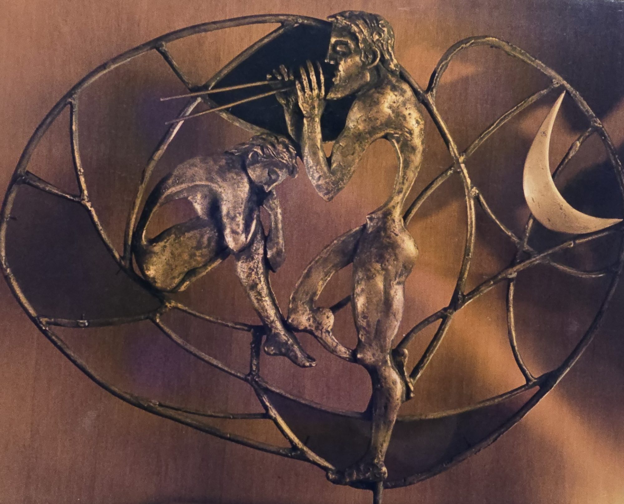 Scultura in bronzo e cristalli di Clizia Omarini in arte Klirò - Circolo del Ministero degli Esteri