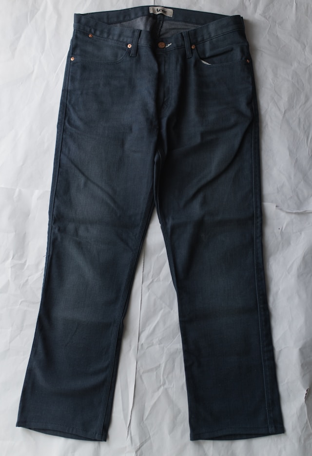 Classy & Simple Men's Jeans