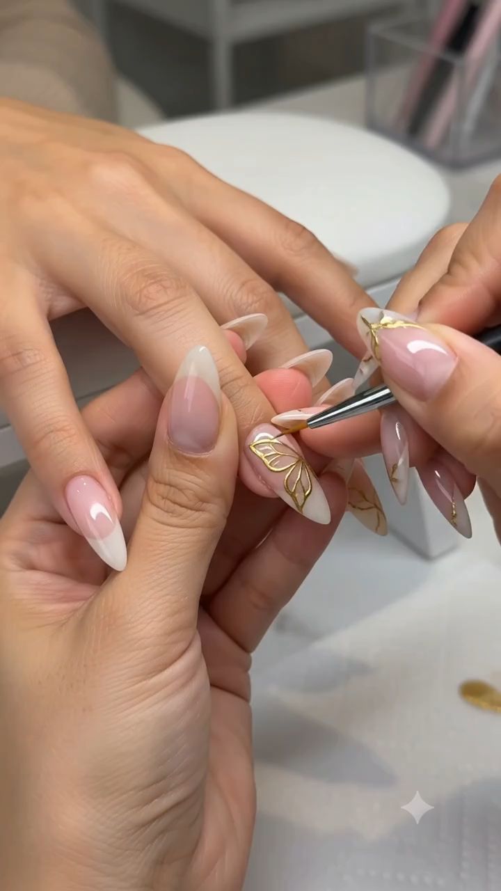 💅 Would you save this design for your next salon visit? Tell us "Absolutely!" or "Maybe!" 💖 – photo 1