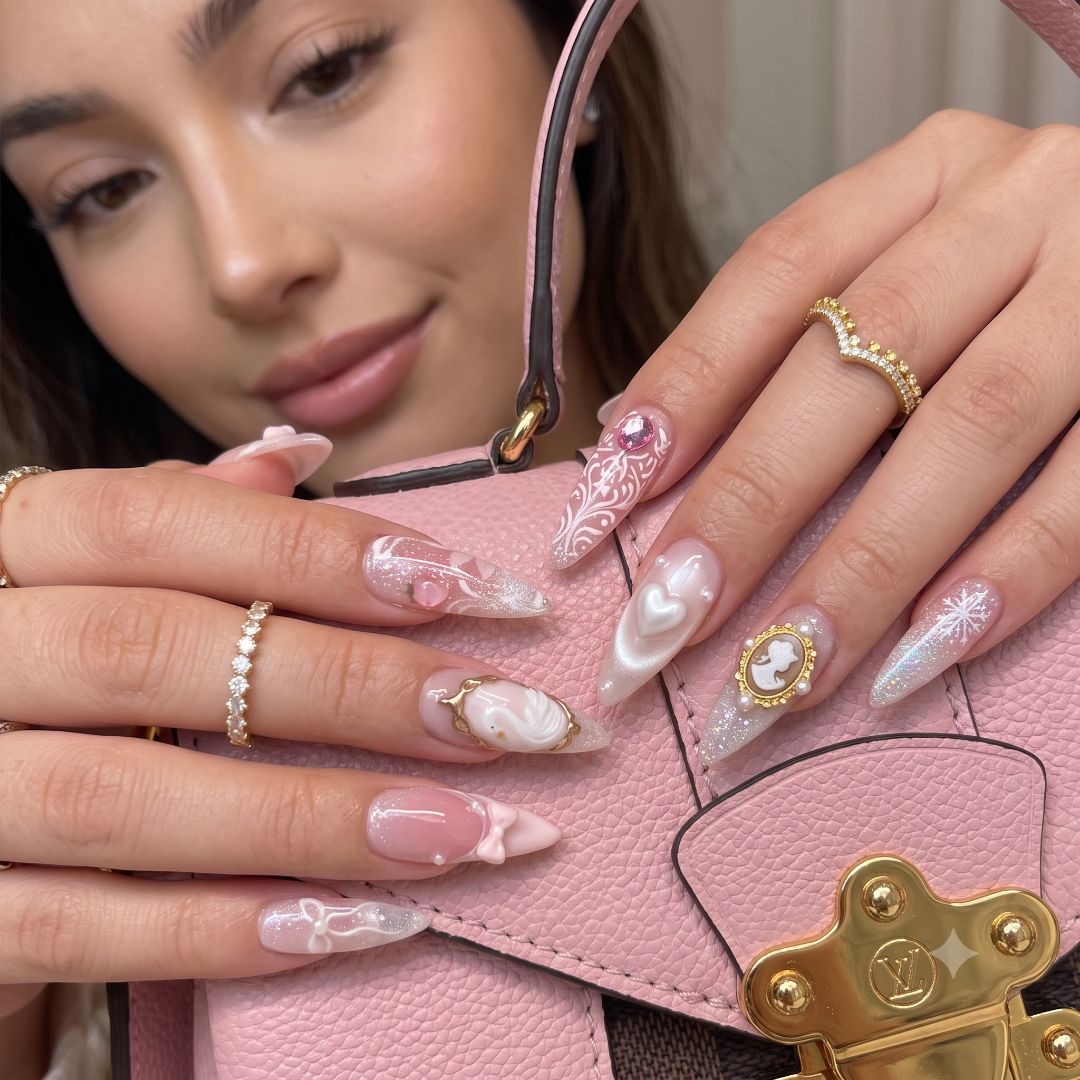 ✨ Which season does this nail design remind you of—Spring, Summer, Fall, or Winter? 🌸☀️🍂❄️ – photo 1