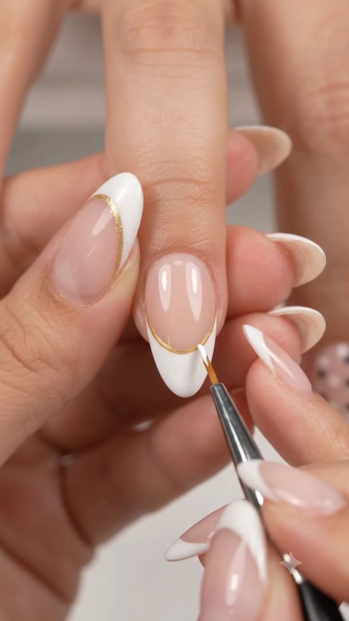✨ Behind the Scenes! 💅
Watch how this stunning marble nail design comes to life! Step-by-step beauty in motion. Which detail is your favorite? ✨💖

#NailTutorial #NailArt #NailDesign #Manicure #NailInspo #NailArtist – photo 1