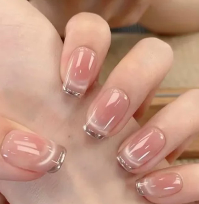 Nail design – photo 1