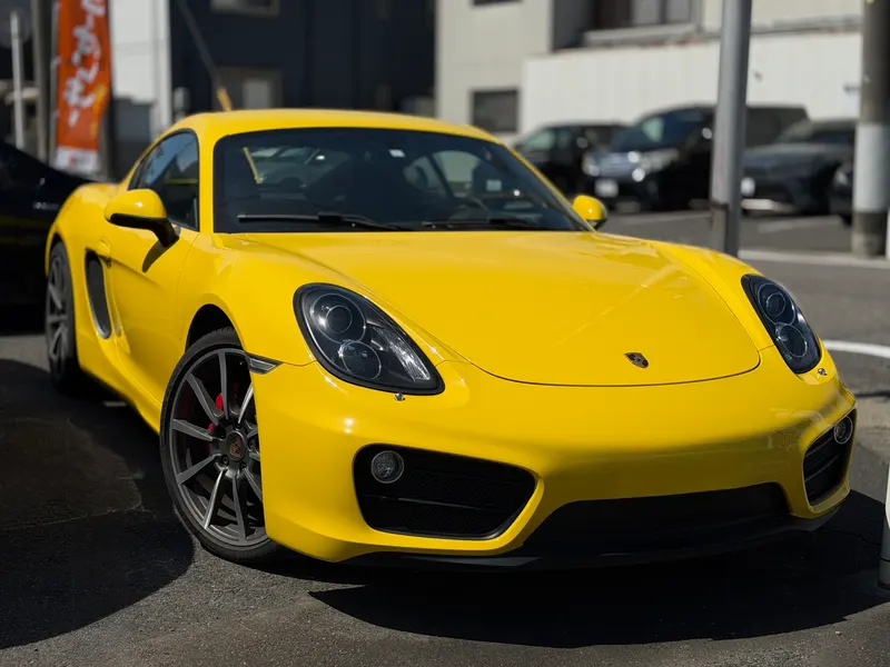 Porsche CAYMAN