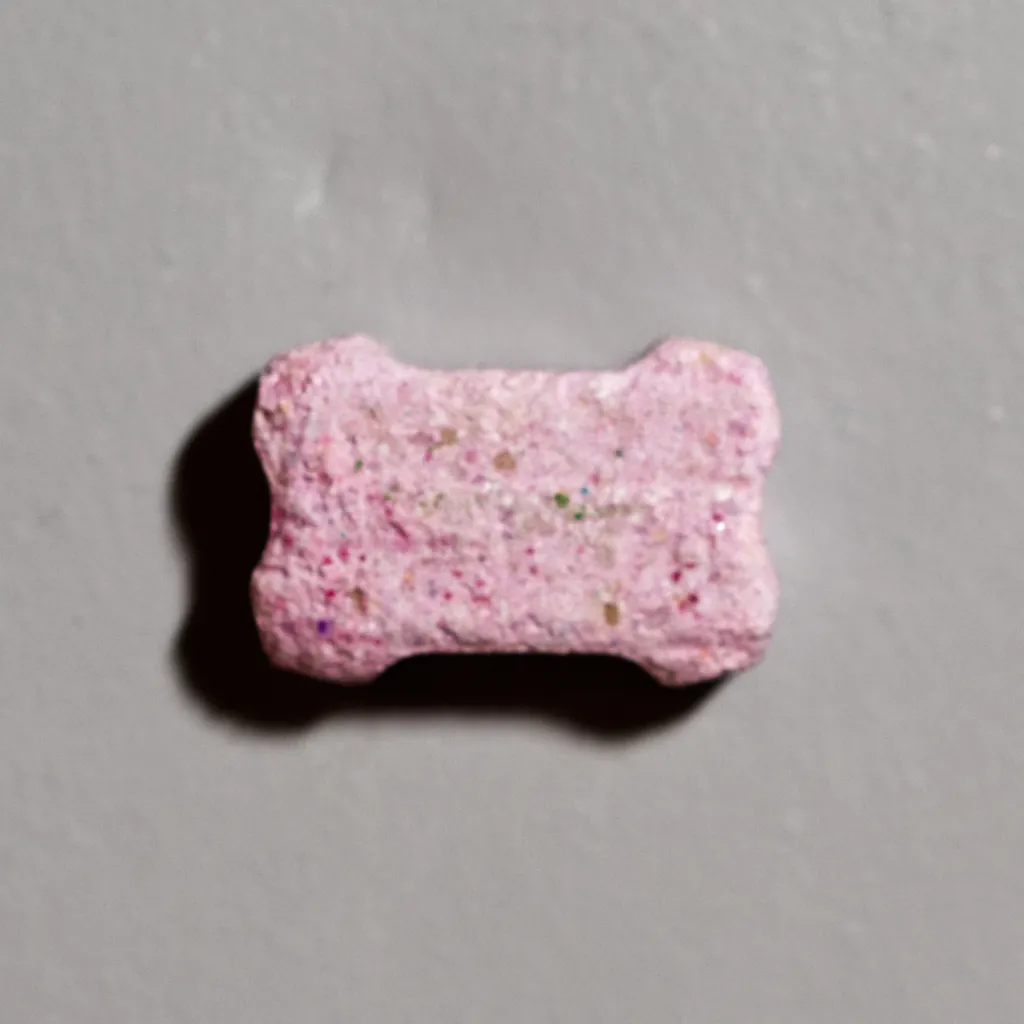 Unknown logo molecular scheme