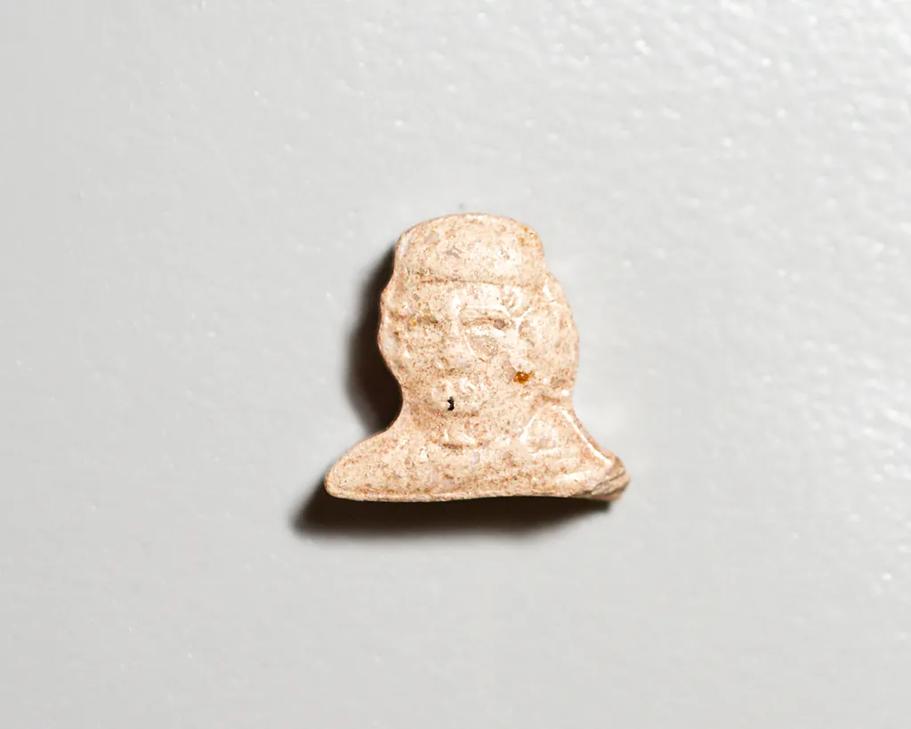 Gaddafi molecular scheme