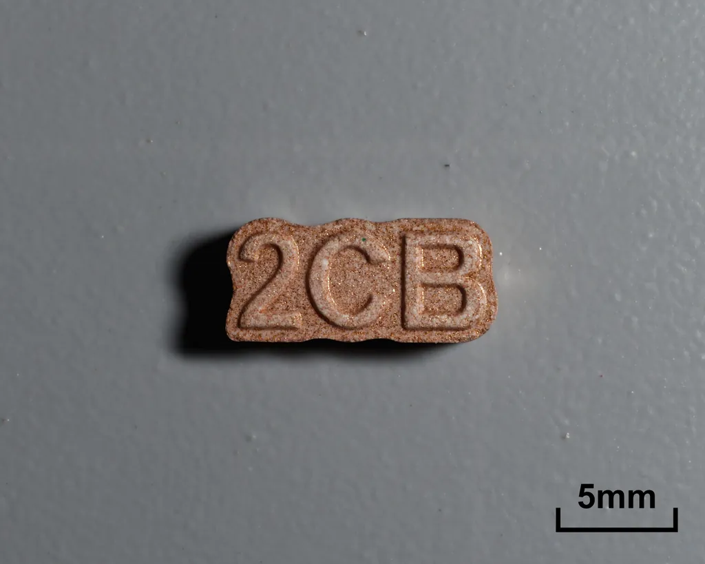 2CB molecular scheme