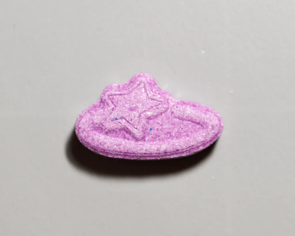 Pop Smoke molecular scheme