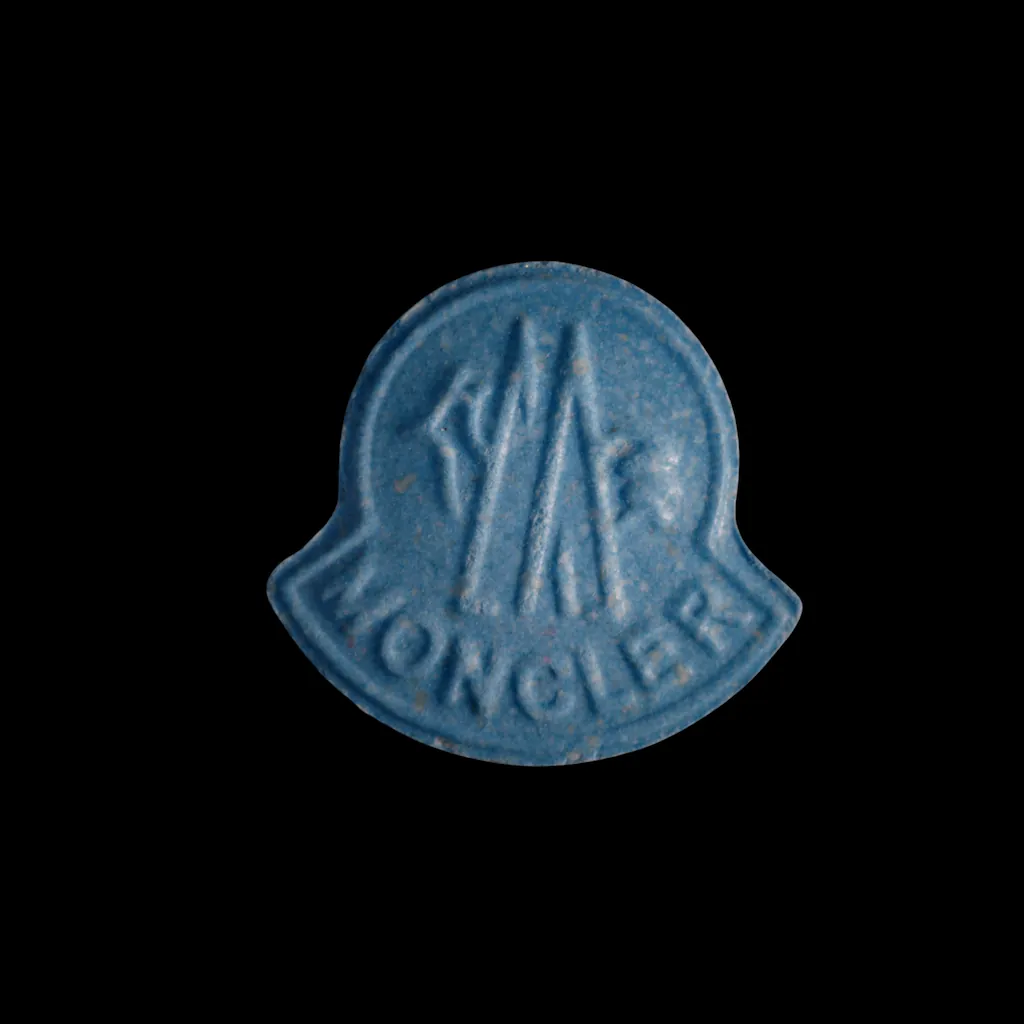 Moncler molecular scheme