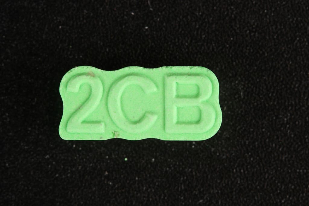 2CB molecular scheme