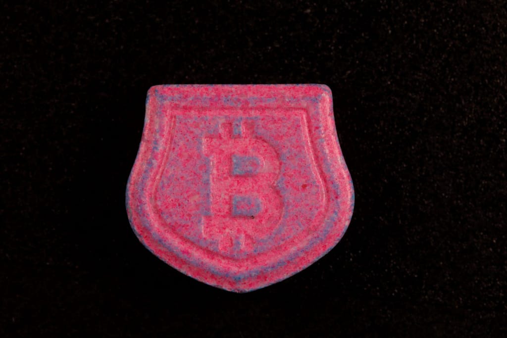 Bitcoin molecular scheme