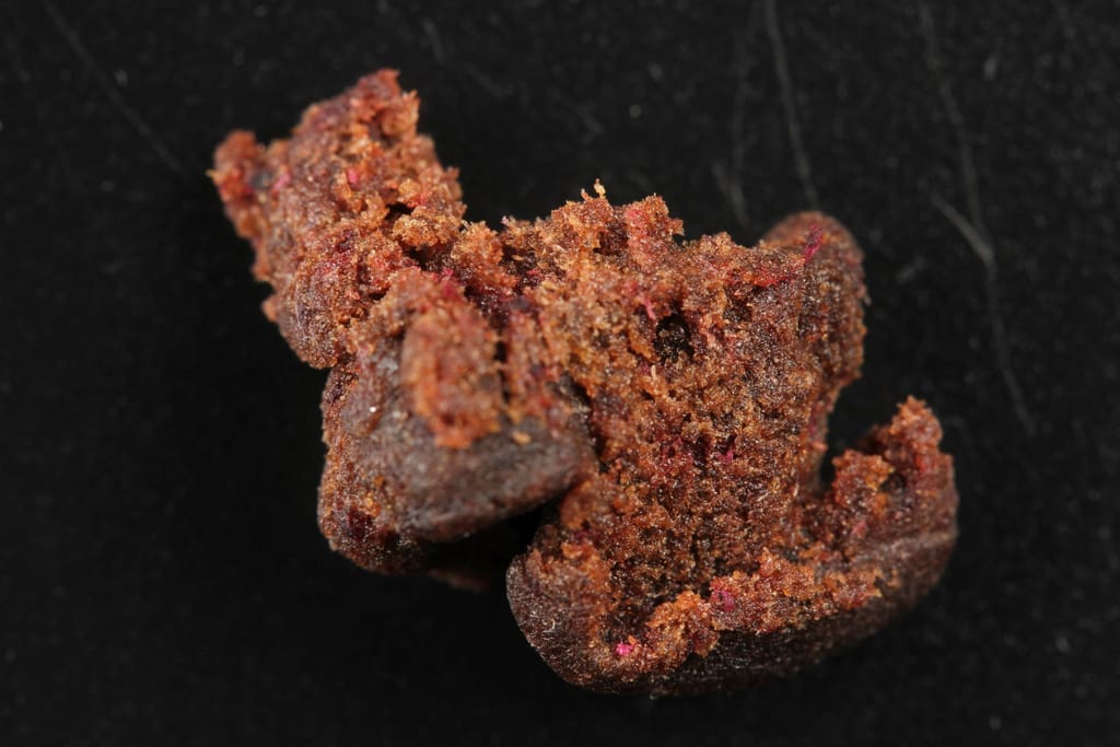 Hashish with Delta-8-THC and HHC molecular scheme