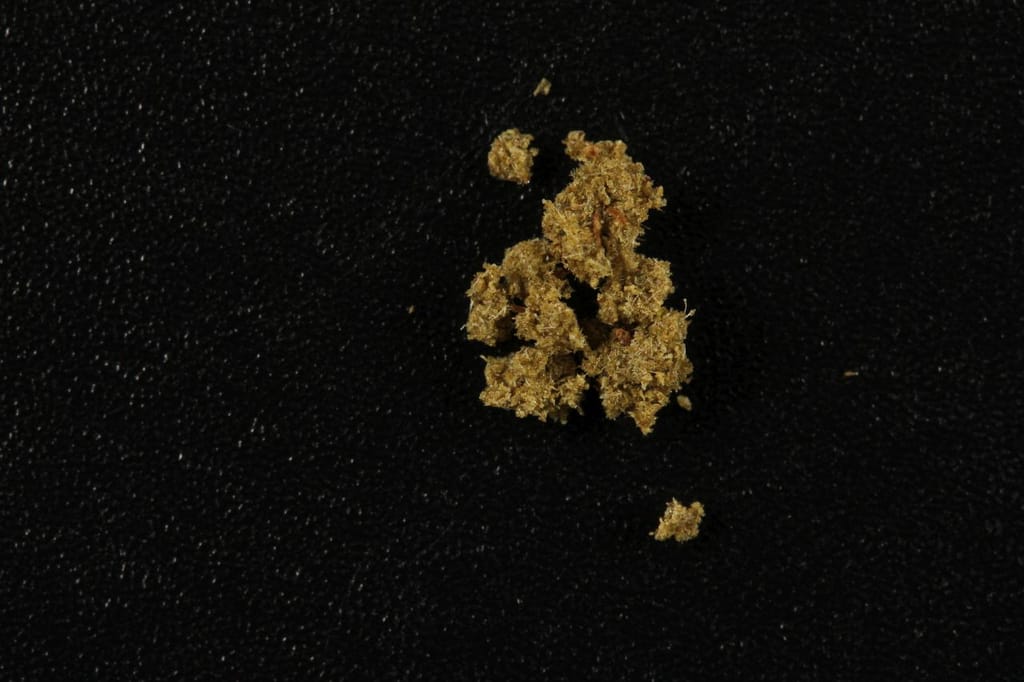 Hashish with Delta-8-THC molecular scheme