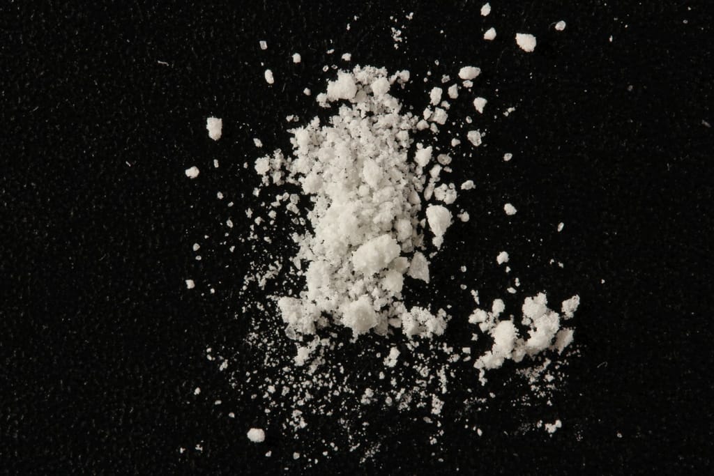 MDMA sold as cocaine molecular scheme