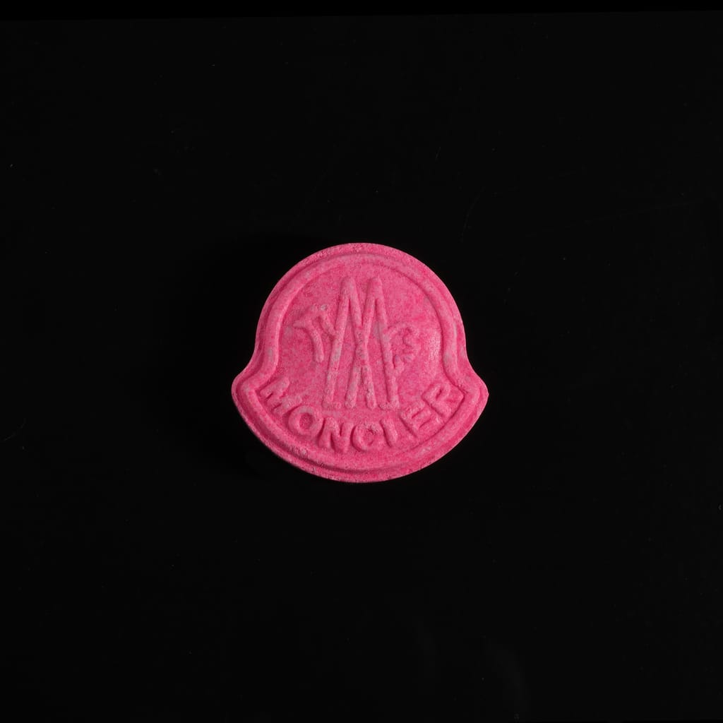 Moncler molecular scheme