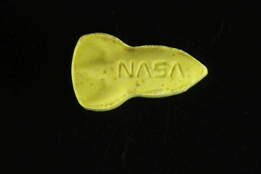 NASA / 2cb molecular scheme