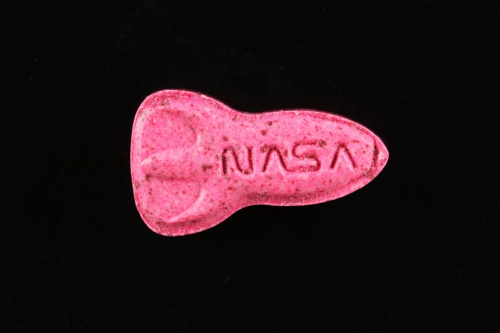 NASA / 2cb molecular scheme