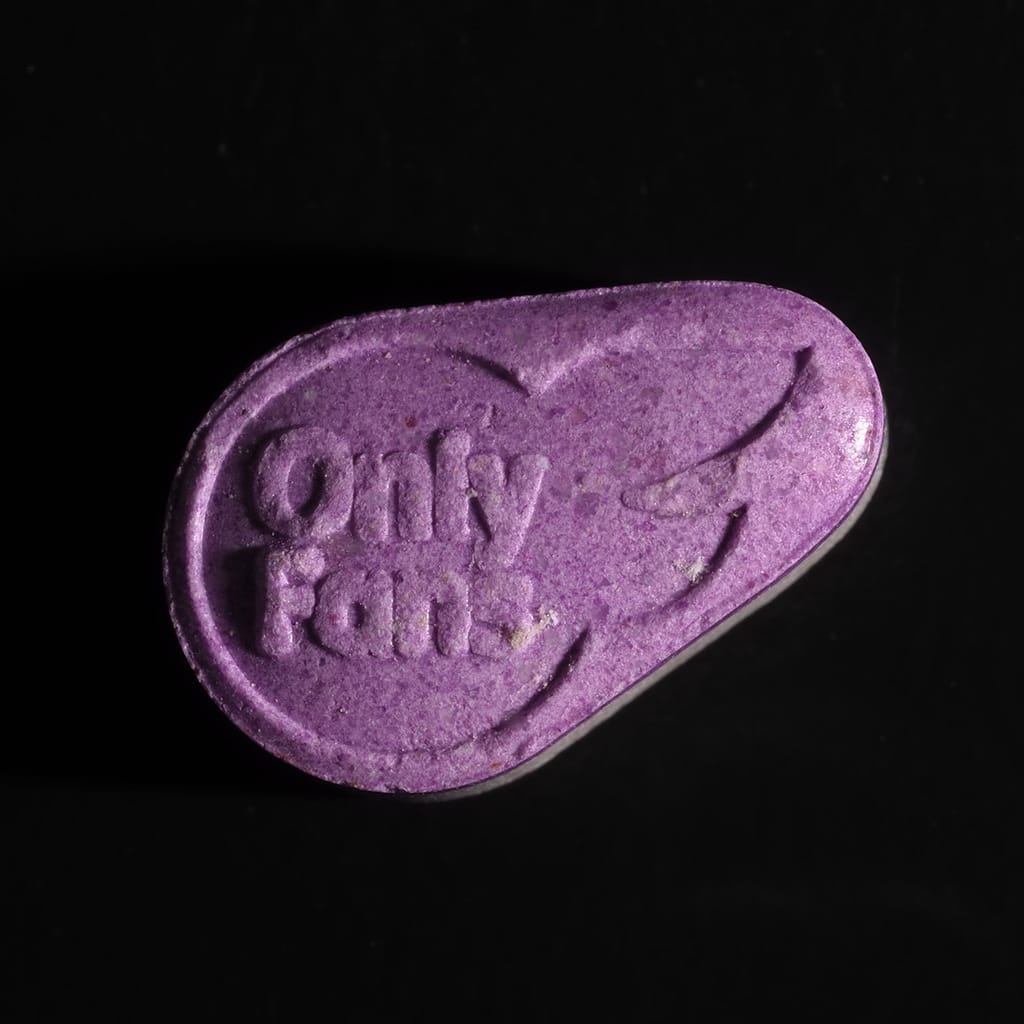 Only Fans molecular scheme