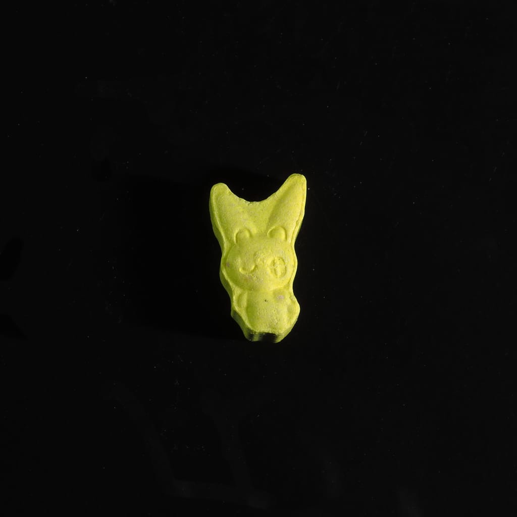 Plusle / 2C-B molecular scheme