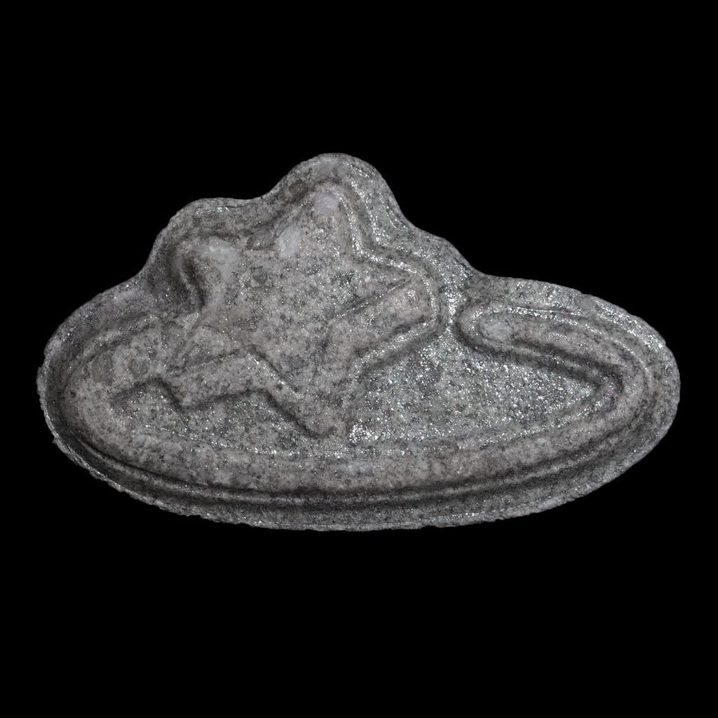 Pop Smoke molecular scheme