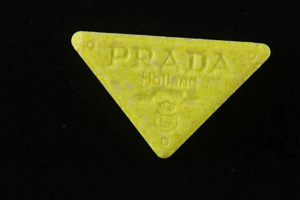 Prada Holland molecular scheme