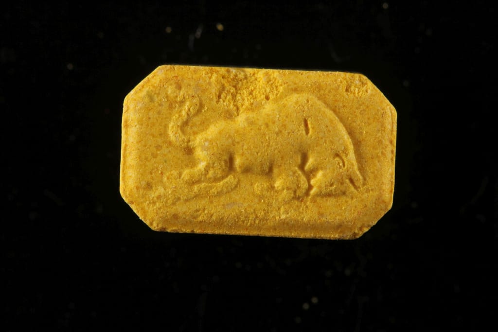 Red Bull molecular scheme