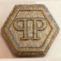 Philipp Plein molecular scheme