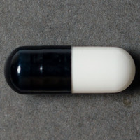 Black/White Capsule molecular scheme