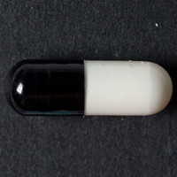 Black/White Capsule molecular scheme