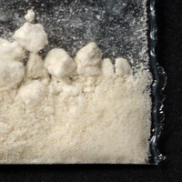 Off-White Powder molecular scheme