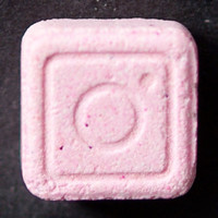 CP Pink Instagram molecular scheme